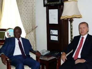 Erdoğan, Kenya Cumhurbaşkanı Kenyatta İle Görüştü