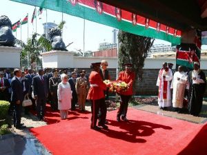 Erdoğan’dan, Kenya’nın İlk Başbakanı Kenyatta’nın Mezarına Ziyaret