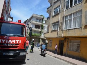 Elektrik Kontağı Yangın Çıkardı