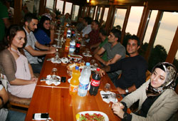 Rize Gençlik Spor Müdürlüğü'ne İftar Yemeği