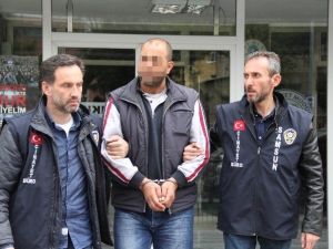 Selamını Almadığı Gerekçesiyle Bıçaklamaya 3 Yıl 9 Ay Hapis
