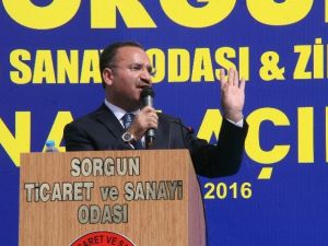 Adalet Bakanı Bozdağ: “Türkiye Terörle Mücadelesini Bu İş Bitti Denilene Kadar Kararlılıkla Sürdürecek”