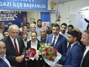 Bakan Tüfenkci’nin Son Durağı Ak Parti Malatya İl Başkanlığı Oldu