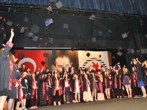 Omü Veteriner Fakültesi 86 Mezun Verdi