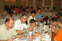 Deva Grup Geleneği Bozmadı