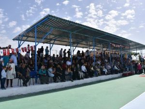 Dursunbey Myo’da Mezuniyet Coşkusu