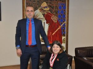 Özel Sporcu Özge, Almanya Yolcusu