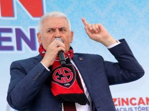 Başbakan Yıldırım: “Bu Can Bu Tende Oldukça Al Bayrağımızı Yukarıya Çıkarmaya Yemin Ettik”