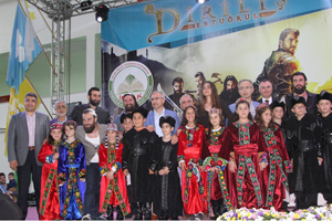 RTEÜ Öğrencileri "Diriliş Ertuğrul" Oyuncularıyla Buluştu