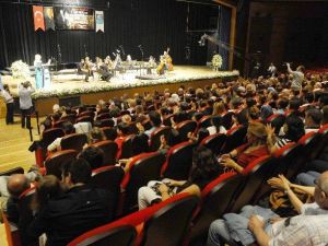 Ünlü Soprano Karin Bozkurt Bu Kez Lösemili Çocuklar İçin Sahnede