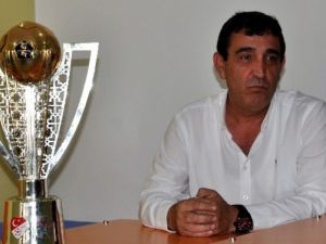 Elmastaş: "Bursaspor’dan Futbolcu Kiralayabiliriz"