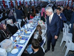 Başkan Ramazan’da İlçelerde
