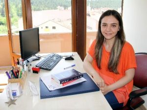 Psikolog Canan Berber: "İşsizlik, İntihar Girişimlerini Arttırıyor"