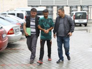 Oto Hırsızlığı Zanlısı Tutuklandı
