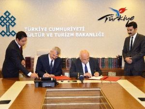 Osmanlı’nın Son Şaheseri ’Mektebi Tıbbiye-i Şahane’ Restore Ediliyor