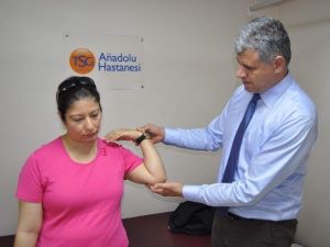 Iraklı Hasta 11 Ay Dirsek Kırığıyla Yaşamış