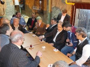 Başkan Gümrükçüoğlu, Ramazan Akşamları Hemşehrileriyle Buluşuyor