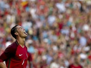 Yılın En Çok Kazanan Sporcusu Crıstıano Ronaldo