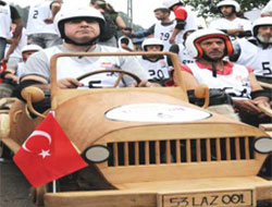 Formulaz'ın Ferrarisi Satılık!