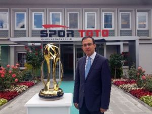 Spor Toto Basketbol Ligi’nin Kupası Görücüye Çıktı