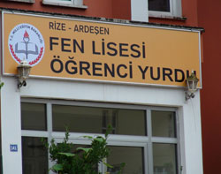 Rize'de Yurt Krizine Karadeniz Usulü Çözüm