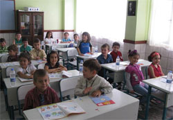 Rize'de 1.Sınıf ve Okul Öncesi Okula Başladı