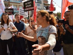 Bayan Esnaftan Chp’lilere “Daha Saygılı Miting Yapın” Tepkisi