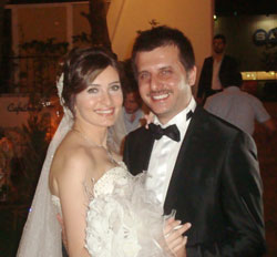 Mutluluğa Yelken Açtılar