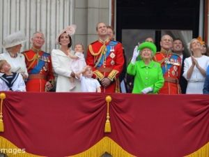 Birleşik Krallık, Kraliçe Elizabeth’in Doğum Gününü Kutluyor