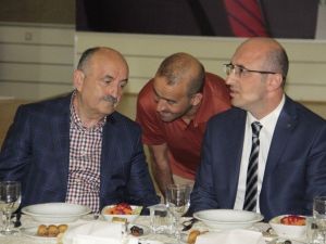 Ak Parti Genel Başkan Yardımcısı Müezzinoğlu Kocaeli’de