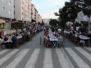 Atakumlular Mimar Sinan’da İftar Açtı