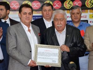 Es Es’de Yeni Başkan Halil Ünal Mazbatasını Aldı