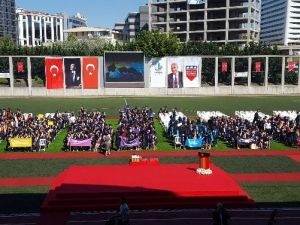 Kemerburgaz’da Mezuniyet Coşkusu