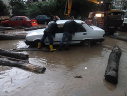 Rize'de Hayat Felç Oldu