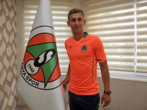 Alanyaspor’a Ukraynalı Sol Bek