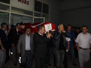 Trafik Kazasında Hayatını Kaybeden Polis Dualarla Memleketine Uğurlandı