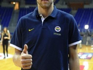 Vesely: “Kalıp Kalmayacağım Belli Değil”