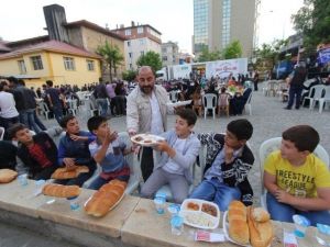 Bayburt’ta Kardeşlik İftarı