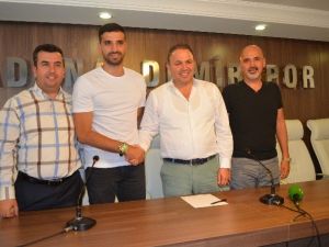 Adana Demirspor Kaleci Emrullah İle Yeniden Anlaştı
