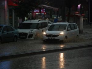Tokat’ta Dolu Ve Sağanak