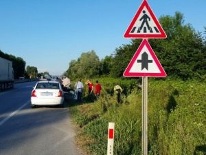 Sakarya’da Trafik Kazası: 3 Yaralı