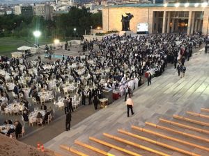 Tbmm’de İftar