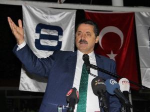 Bakan Çelik Eskişehir’de İftara Katıldı