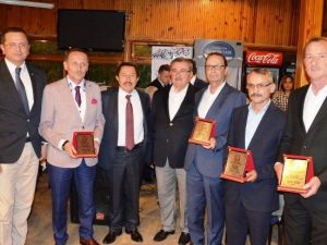 Fatsa’da Vergi Rekortmenlerine Plaket