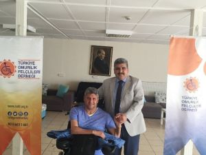 Omurilik Felçlileri Derneği Ve Acvit Kozmetik İşbirliği