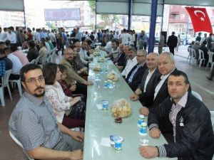 Çorlu’daki Sinoplular İftarda Buluştu