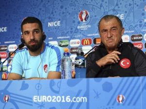 Terim: "Dünyanın En İyi Takımına Karşı Oynayacağız"