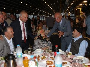 Protokol, Şehit Ailelerini İftarda Ağırladı