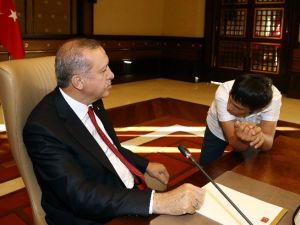 Cumhurbaşkanı Erdoğan Çocuklarla Buluştu
