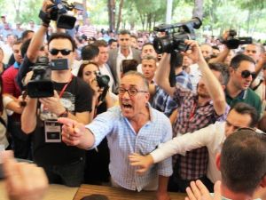 Manisaspor Kongresi Öncesi Gerginlik